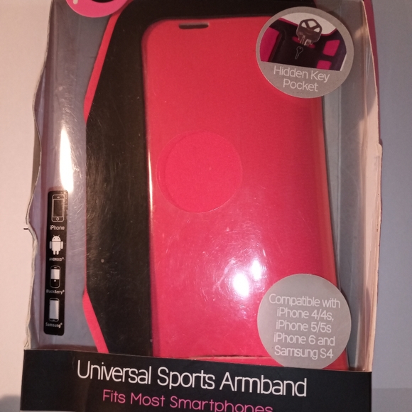 Universal sports armband,